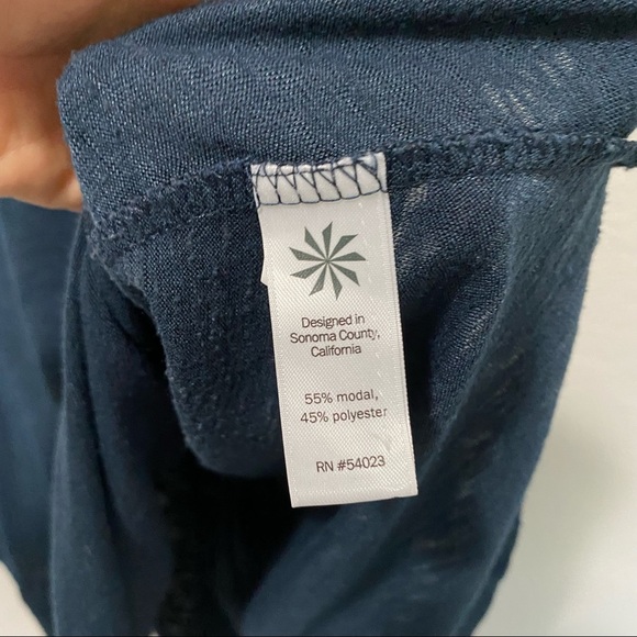 Athleta Polyester Modal Blue Sleeveless Top Small - Picture 4 of 6